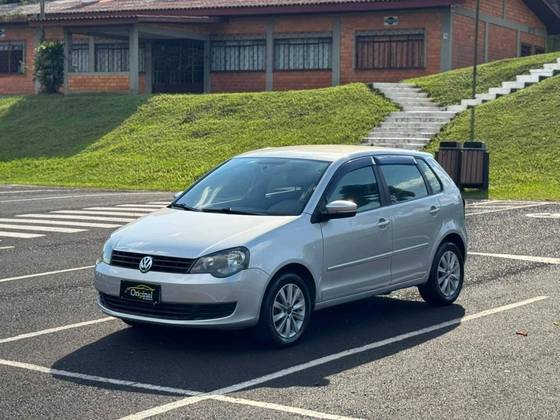 VOLKSWAGEN POLO 1.6 MI 8V FLEX 4P MANUAL